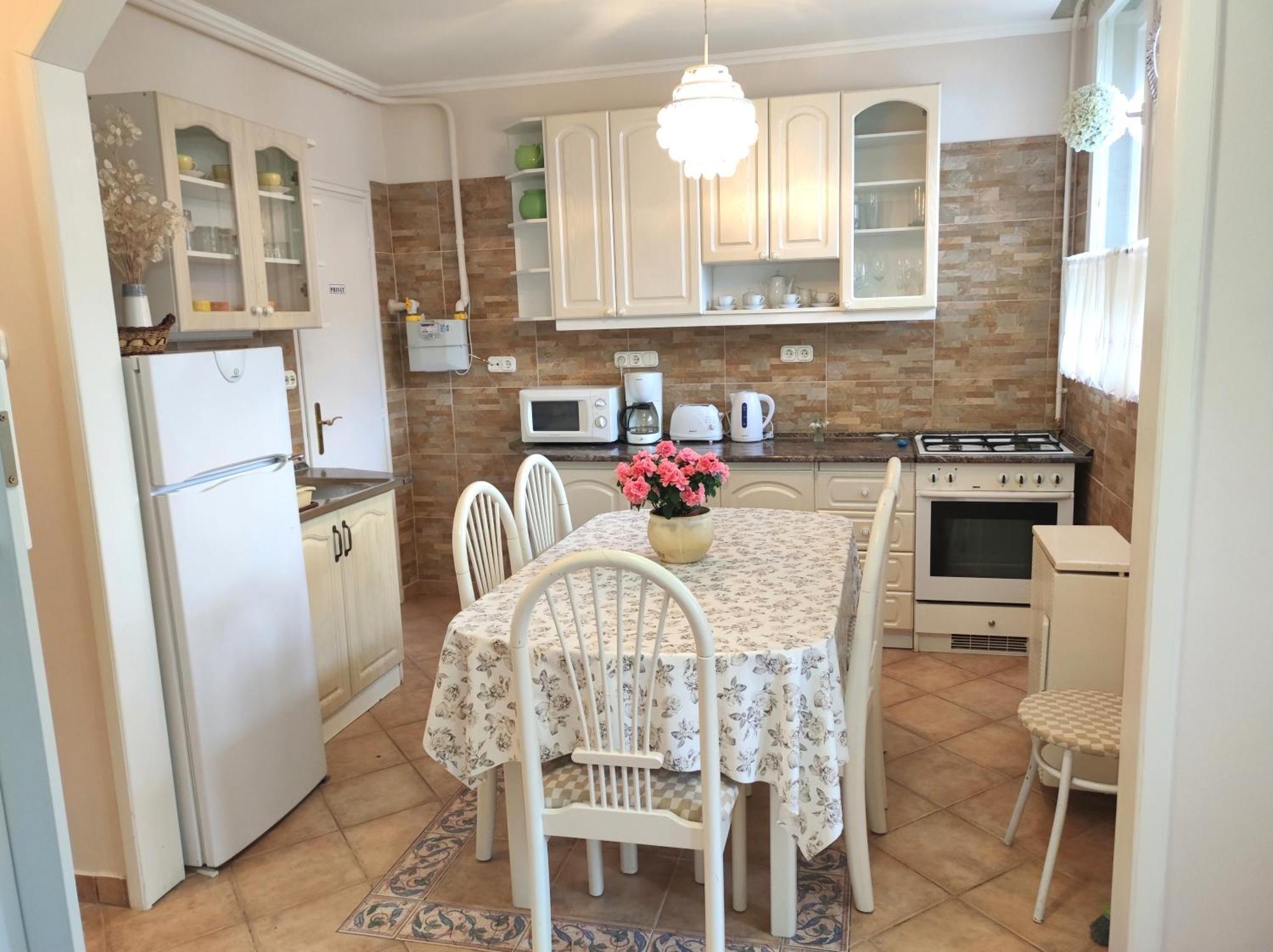 Strandfuerdo Apartman Эгер Экстерьер фото